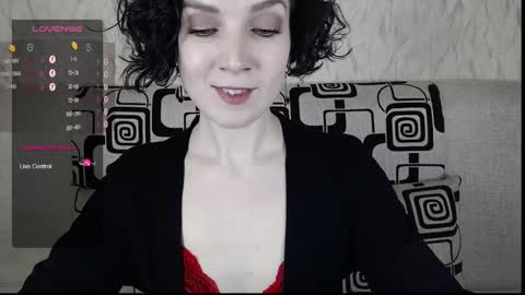 Snapshot of tinawincee chatting on 02.13.25 Tina online show from 02.13.25