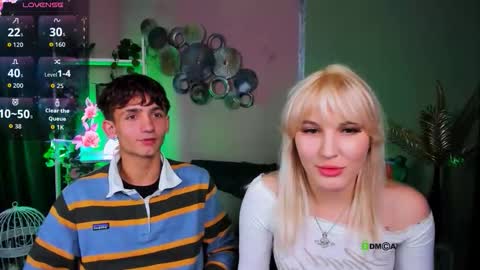 tobi_yours online show from 10.13.25