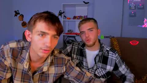 tobi_yours online show from 10.18.25