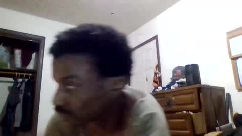 Snapshot of toddbauer chatting on 11.12.25 Femboi todd online show from 11.12.25