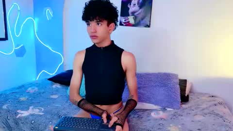 todoroki_g online show from 10.02.25