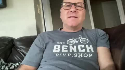 Joshua1983 online show from 11.04.25