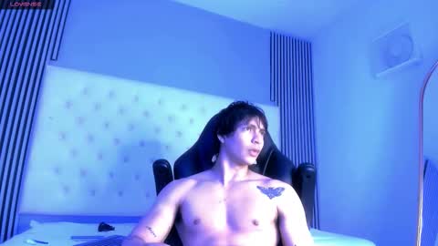 toji lee online show from 11.18.25