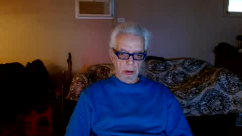 Snapshot of tom112292014 chatting on 01.29.25 tom112292014 online show from 01.29.25