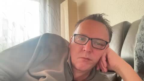 Snapshot of tom6644 chatting on 02.07.25 Tom online show from 02.07.25