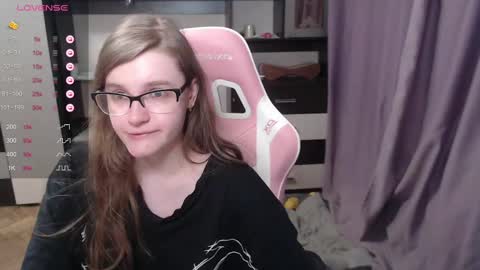 Snapshot of tomato_tease chatting on 03.07.25 tomato_tease online show from 03.07.25