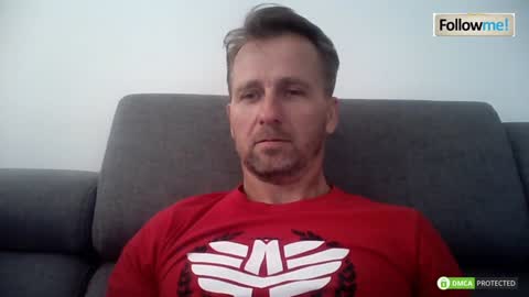 Snapshot of tomhardic chatting on 12.26.24 TOM online show from 12.26.24