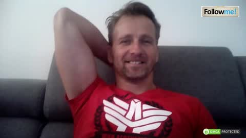 Snapshot of tomhardic chatting on 10.02.25 TOM online show from 10.02.25