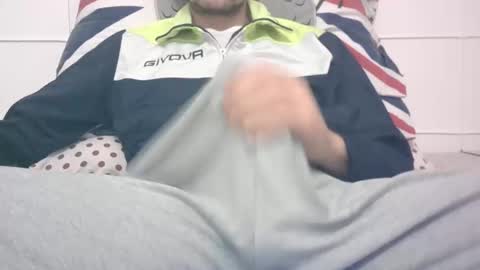 tommaso9046 online show from 01.19.25