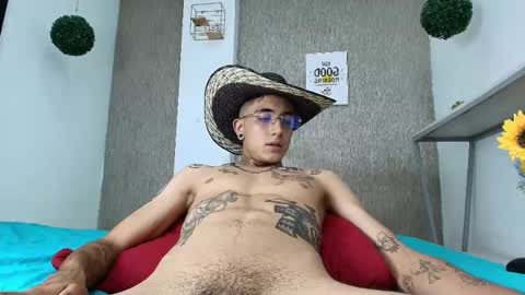 Snapshot of tommy_will chatting on 02.26.25 tommy_will online show from 02.26.25