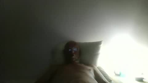 Snapshot of tonidr chatting on 09.21.25 Tonidr online show from 09.21.25