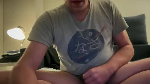 Snapshot of tonisun chatting on 09.12.25 tonisun online show from 09.12.25