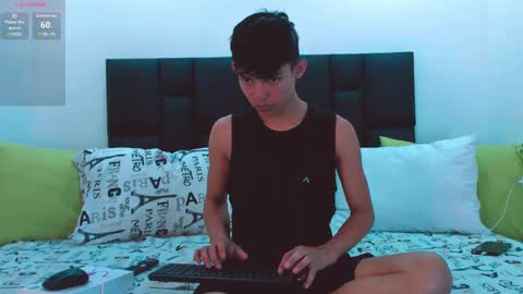 Snapshot of tonny_twink_ chatting on 01.31.25 Tonny online show from 01.31.25