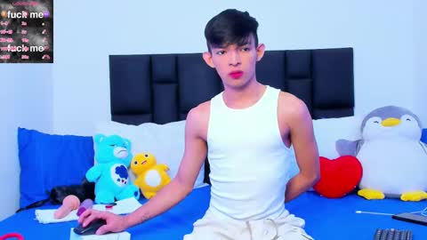 Snapshot of tonny_twink_ chatting on 03.09.25 Tonny online show from 03.09.25