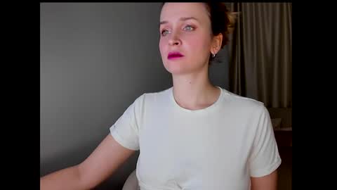 Snapshot of tony_and_alice chatting on 02.10.25 Tony and Alice online show from 02.10.25