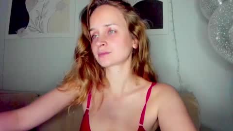 Snapshot of tony_and_alice chatting on 10.16.25 Tony and Alice online show from 10.16.25