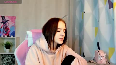 Snapshot of tonya_gray chatting on 12.26.24 tonya_gray online show from 12.26.24