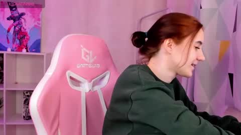 Snapshot of tonya_gray chatting on 01.06.25 tonya_gray online show from 01.06.25