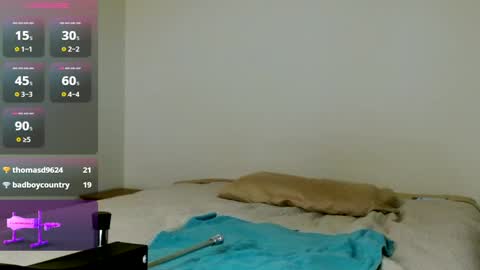 Snapshot of tonycrd chatting on 12.11.24 tonycrd online show from 12.11.24