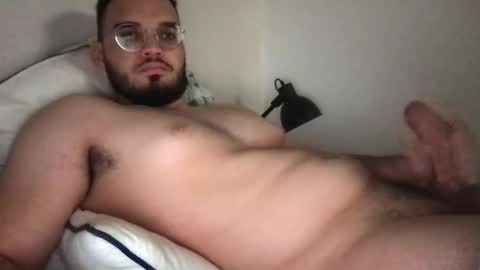 Snapshot of tonyrizzz706277 chatting on 01.15.25 tonyrizzz706277 online show from 01.15.25