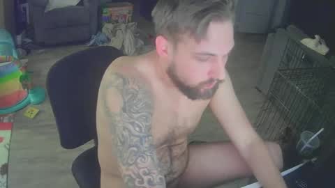 Snapshot of tonytto chatting on 12.24.24 tonytto online show from 12.24.24