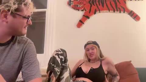 Snapshot of toobna2 chatting on 10.06.25 toobna2 online show from 10.06.25