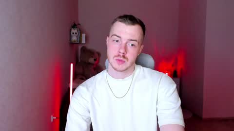 Snapshot of toohornyserj chatting on 01.30.25 toohornyserj online show from 01.30.25