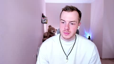 Snapshot of toohornyserj chatting on 02.20.25 toohornyserj online show from 02.20.25