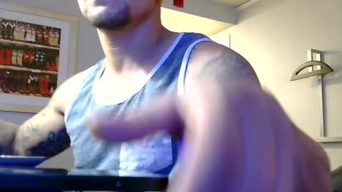 Snapshot of toomuchsmoke chatting on 12.03.24 toomuchsmoke online show from 12.03.24