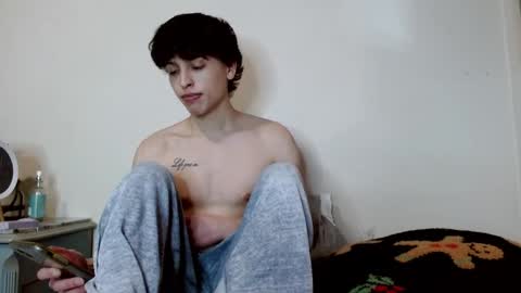 Snapshot of topzaddy chatting on 01.03.25 TopZaddy online show from 01.03.25