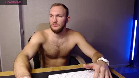 Snapshot of toress1 chatting on 12.18.24 Glebaty online show from 12.18.24