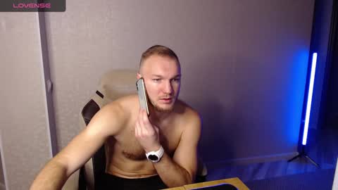 Snapshot of toress1 chatting on 12.28.24 Glebaty online show from 12.28.24