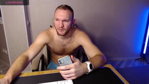 Snapshot of toress1 chatting on 01.07.25 Glebaty online show from 01.07.25