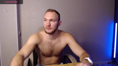 Snapshot of toress1 chatting on 01.10.25 Glebaty online show from 01.10.25