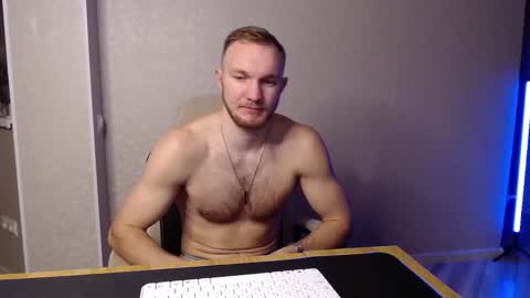 Snapshot of toress1 chatting on 02.14.25 Glebaty online show from 02.14.25