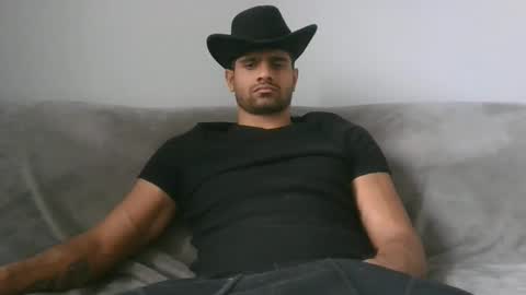 Snapshot of toronto029 chatting on 11.03.25 hassanfunn at g m  ail  only local and clean no males online show from 11.03.25