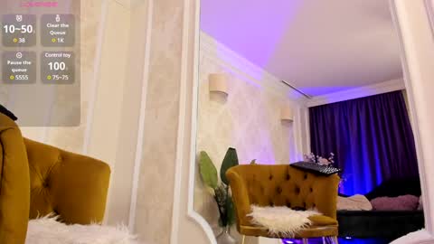 torri kitten online show from 01.15.25