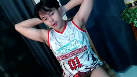 Toshiro online show from 11.04.25