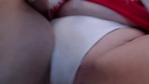 Snapshot of total_aussie_milfs chatting on 12.13.24 Milly online show from 12.13.24
