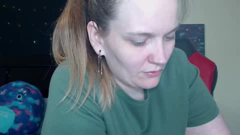 Lilly Miss Mistress Goddess Maam Queen Boss online show from 12.02.24