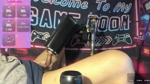 Snapshot of toysformycock chatting on 02.20.25 ToysForMyCock online show from 02.20.25