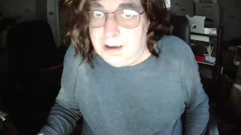 Snapshot of transmtfhello chatting on 11.15.25 Peter online show from 11.15.25