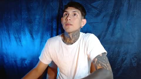 TRAV - INDEPENDENT MODEL online show from 12.24.24