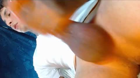 TRAV - INDEPENDENT MODEL online show from 01.26.25