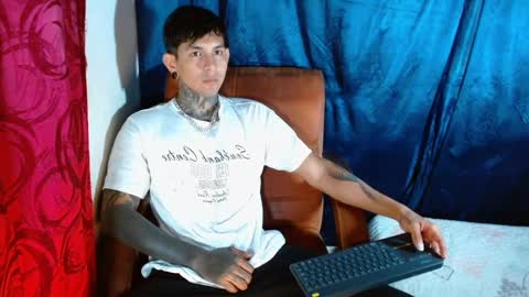 TRAV - INDEPENDENT MODEL online show from 02.14.25