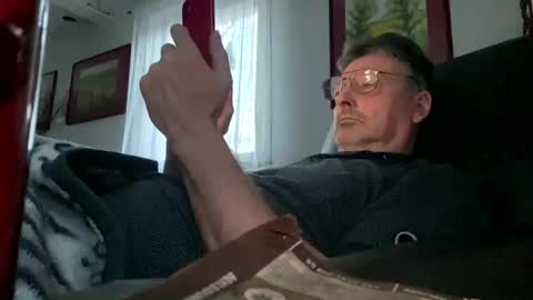 Snapshot of trebgeis1 chatting on 02.23.25 trebgeis1 online show from 02.23.25