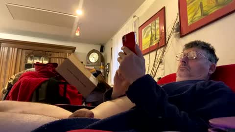 Snapshot of trebgeis1 chatting on 03.01.25 trebgeis1 online show from 03.01.25