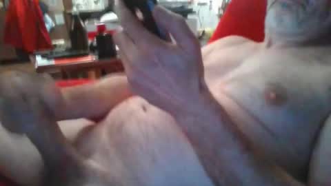 Snapshot of trebgeis1 chatting on 09.26.25 trebgeis1 online show from 09.26.25