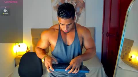 Snapshot of trevor_vinc chatting on 01.12.25 trevor online show from 01.12.25