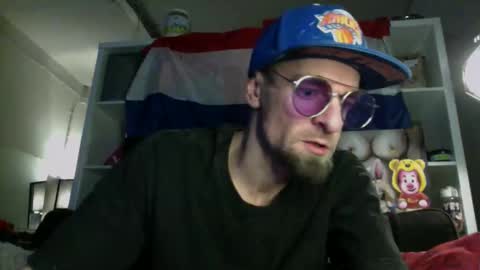 Trevor Reinson online show from 11.18.25